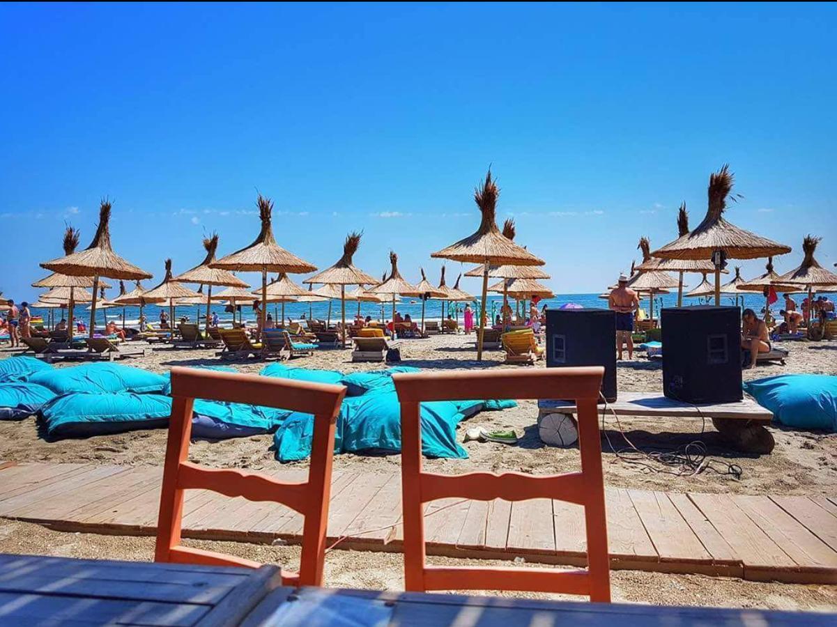 Yvo Lioness & Mamaia Nord Apartment นาโวดาริ ภายนอก รูปภาพ