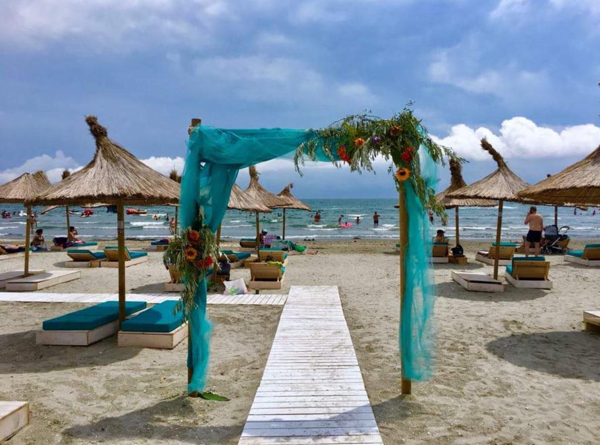 Yvo Lioness & Mamaia Nord Apartment นาโวดาริ ภายนอก รูปภาพ